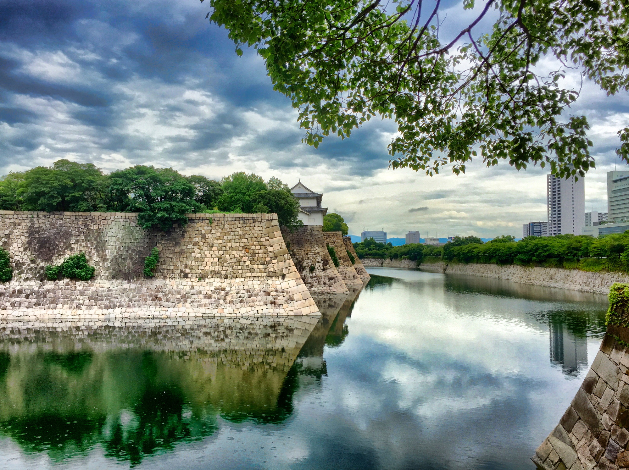 2015-08-31_osaka_castle_2.jpeg