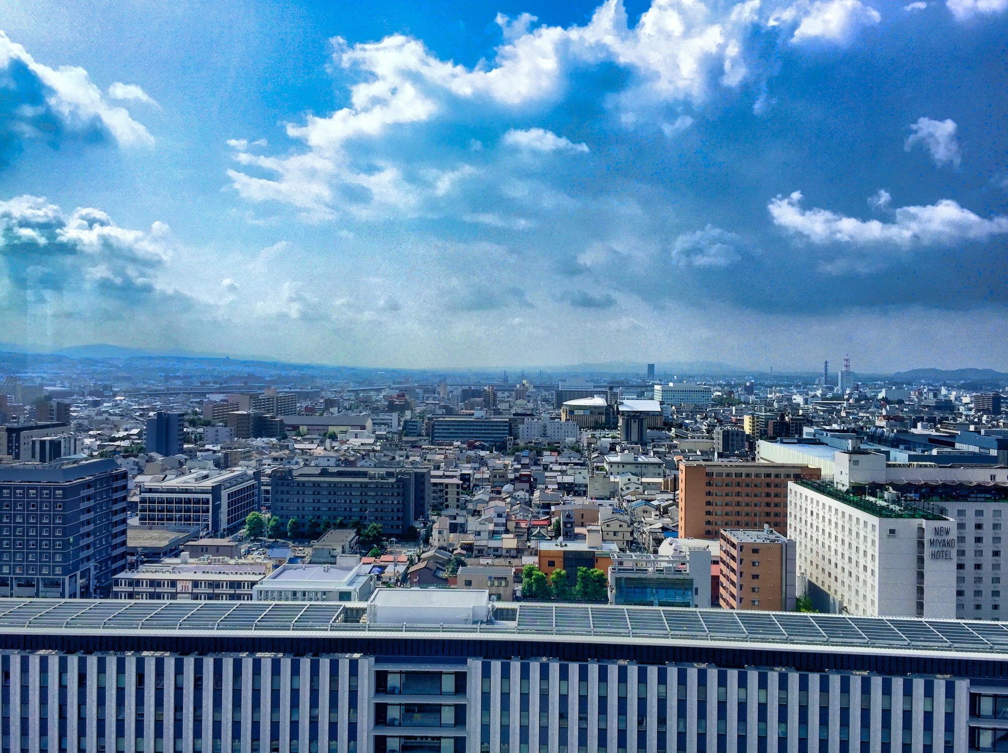 2015-09-04_kyoto_station_2.jpeg