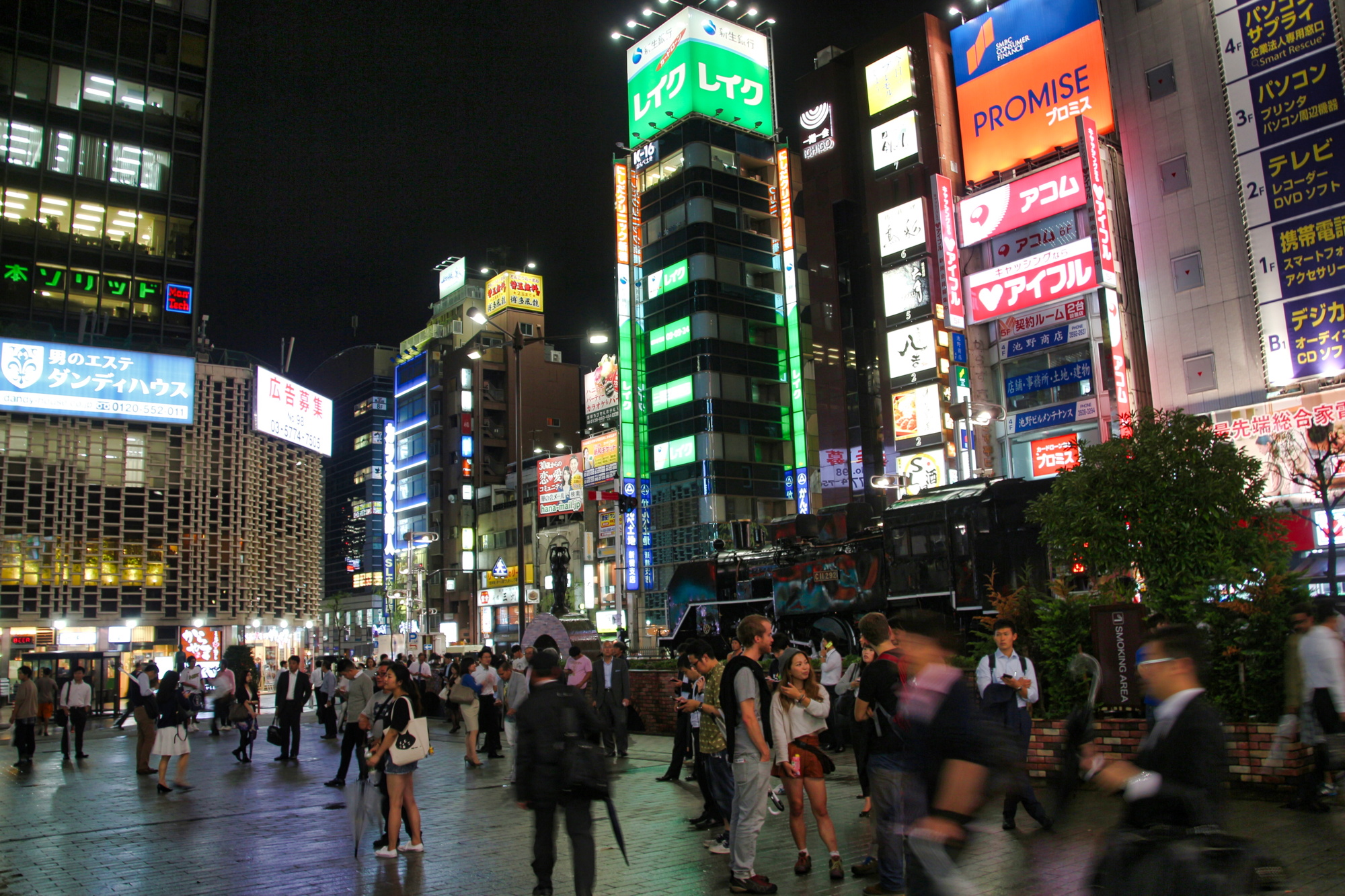 2015-09-10_tokyo_at_night_2.jpeg