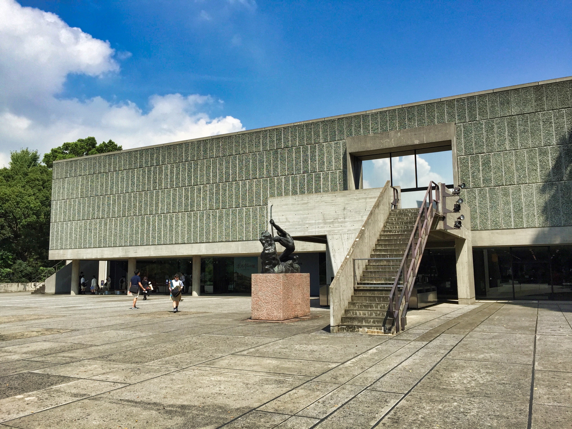 2015-09-12_tokyo_national_museum_of_western_art.jpeg