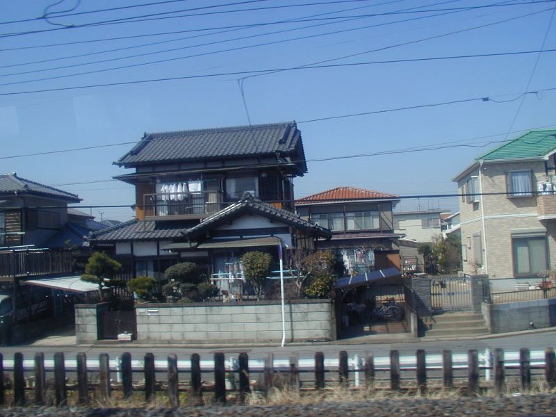 02_view_from_narita_express.jpg