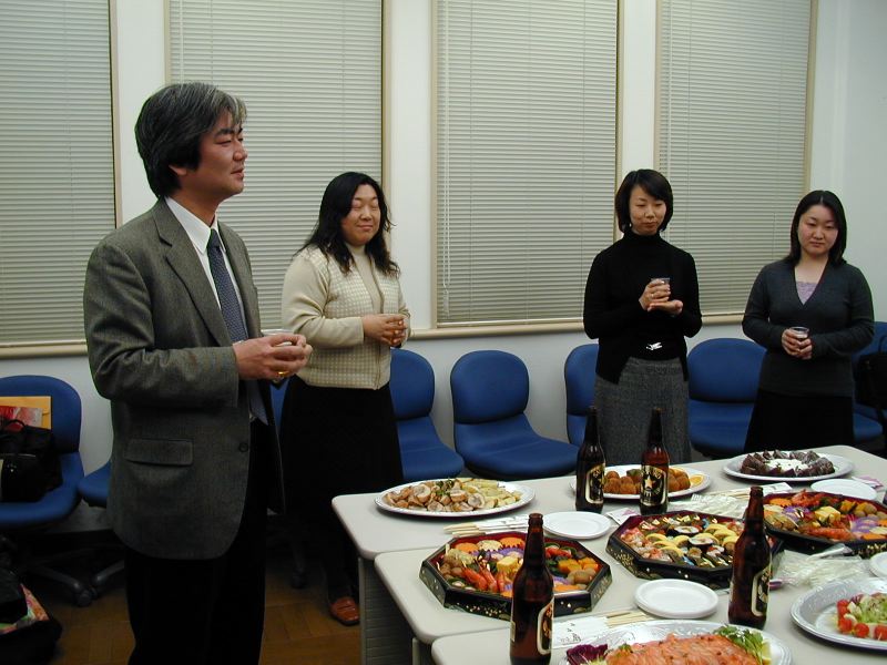 09_workshop_buffet_party.jpg