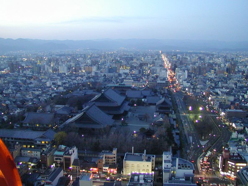 25_view_from_kyoto_tower.jpg